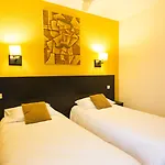 The Originals City, Artyster, Centre