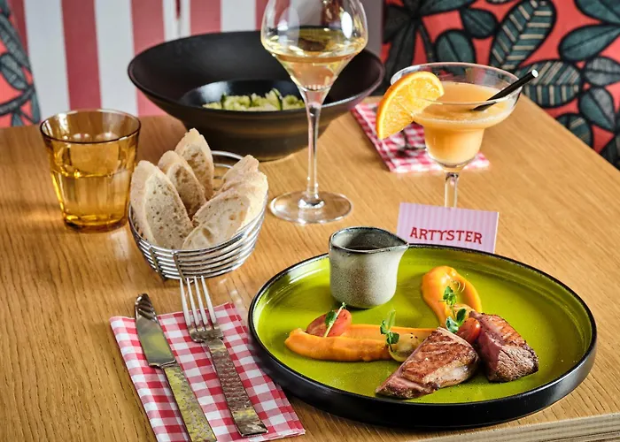 The Originals City, Artyster, Centre Hotel