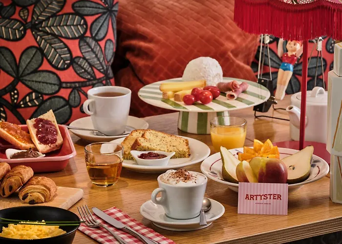 The Originals City, Artyster, Centre