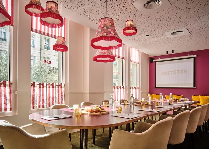 Hotel The Originals City, Artyster, Centre Le Mans