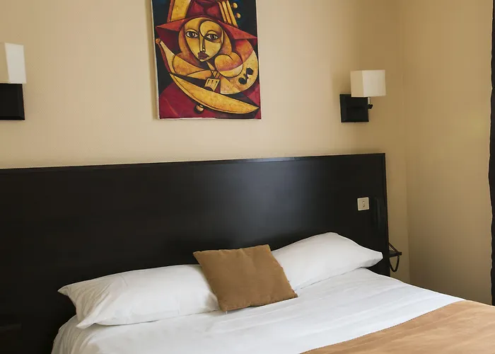 Hotel The Originals City, Artyster, Centre Le Mans