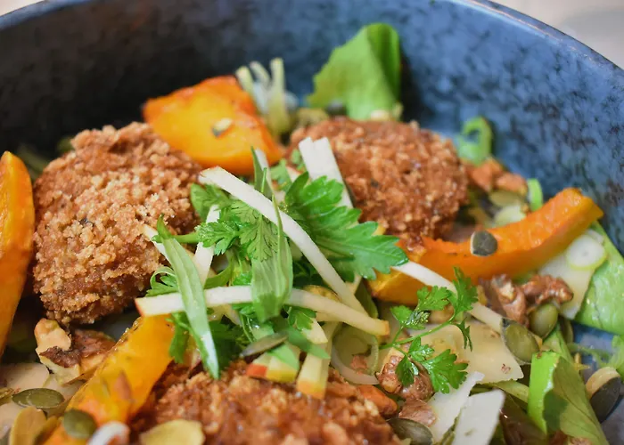 The Originals City, Artyster, Centre