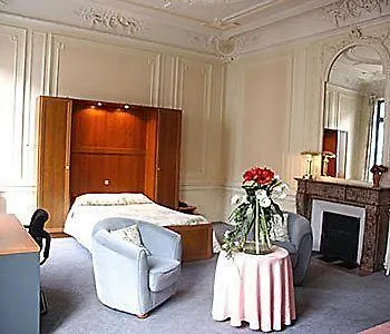 The Originals City, Artyster, Centre